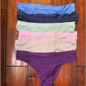 Avia, L, work out thong